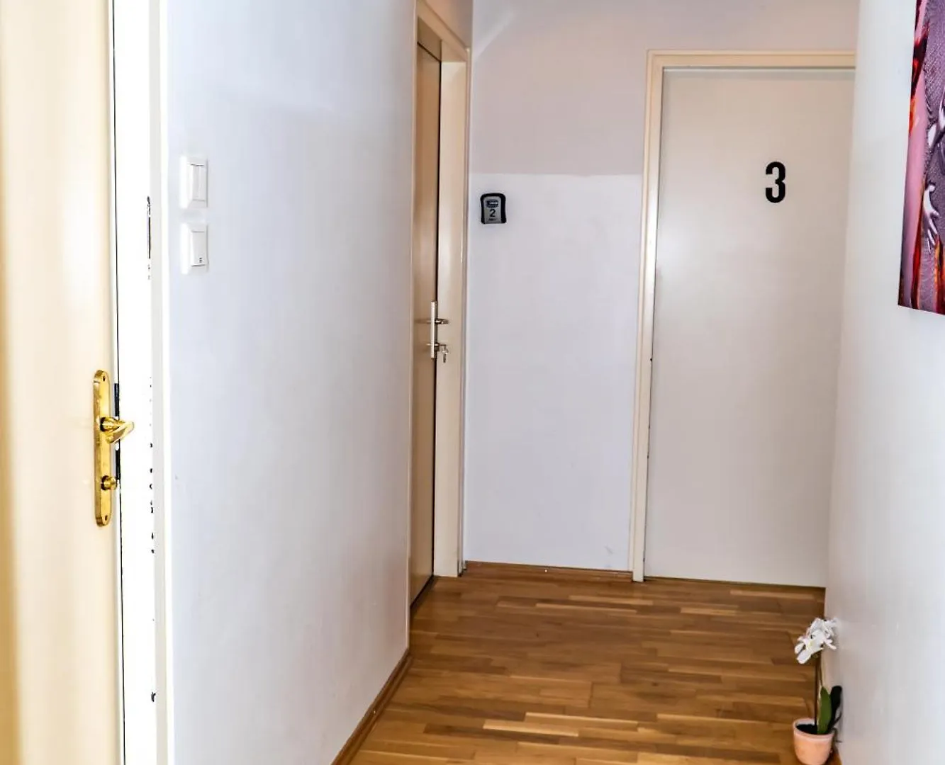 Spacious Apartment 5 Minutes To Wiener Stadthalle 0*, Vienna Austria