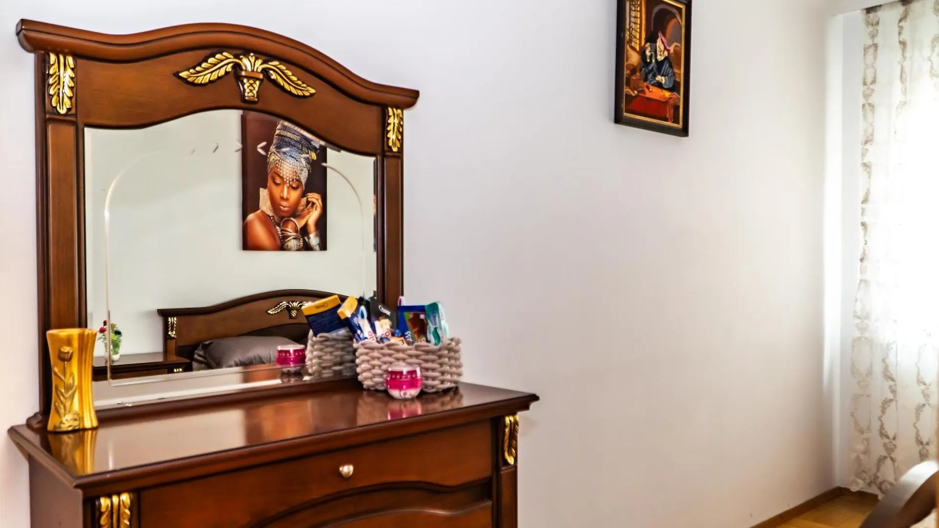 Spacious Apartment 5 Minutes To Wiener Stadthalle 0*, Vienna
