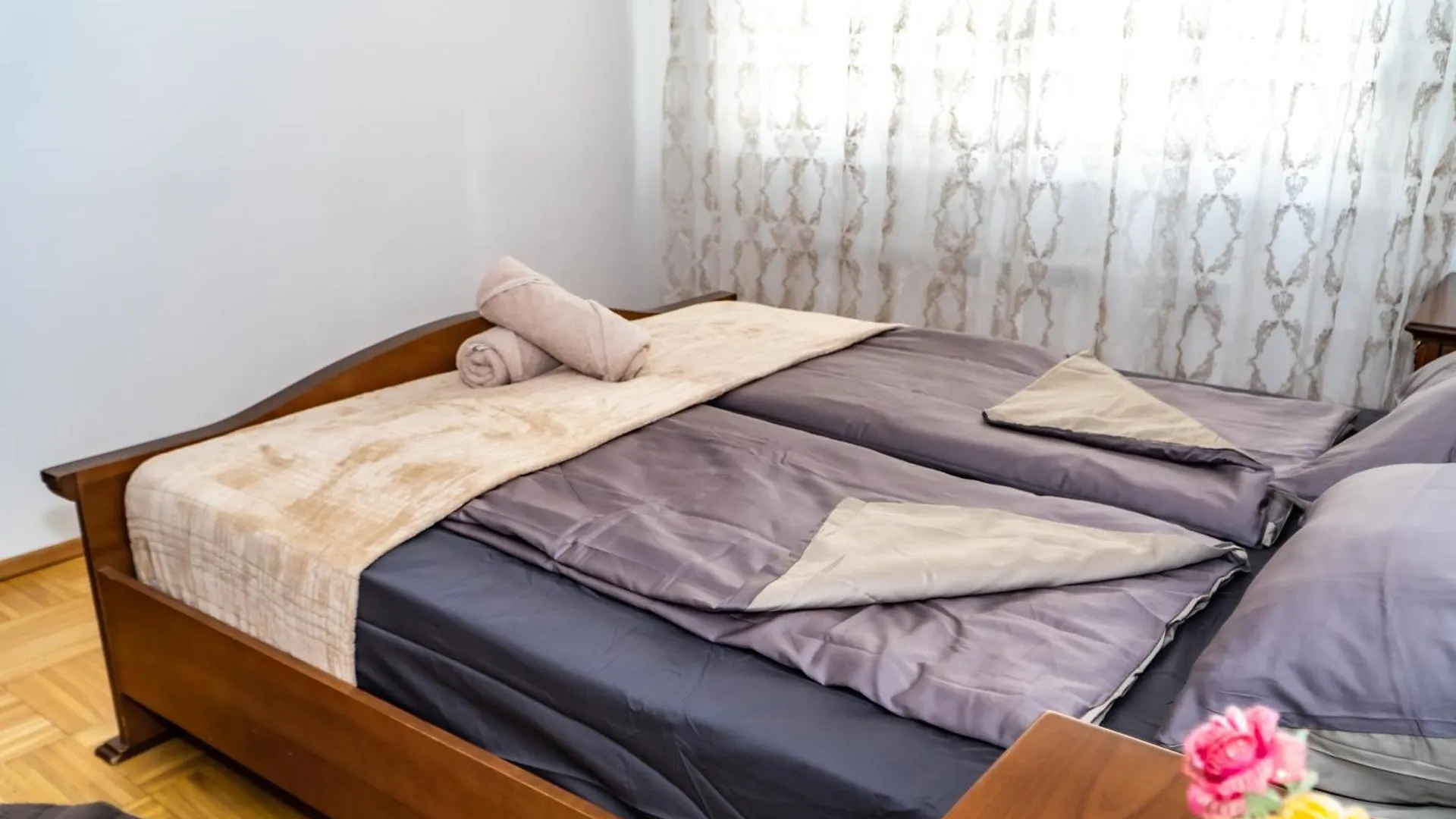 Spacious Apartment 5 Minutes To Wiener Stadthalle Vienna